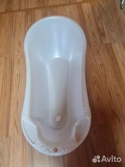 Ванночка для купания новорожденного