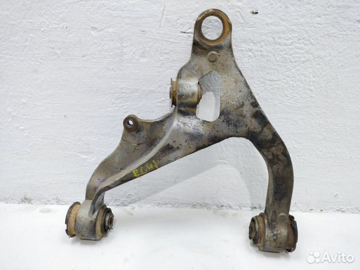 Рычаг подвески передний правый Dodge Ram 5.7 2018