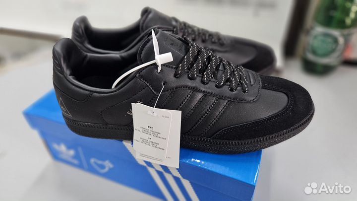 Кроссовки Adidas Samba & Pharrell Williams
