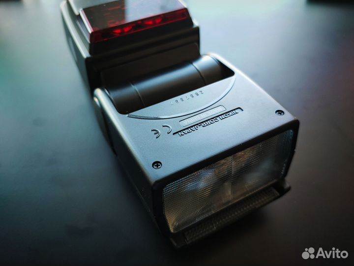 Вспышка Nikon