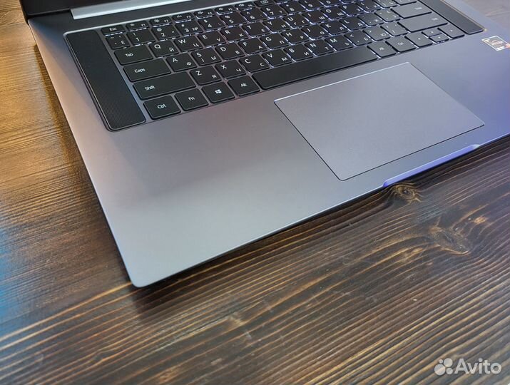 Ноутбук huawei matebook d16 AMD R5 4600H/16gb