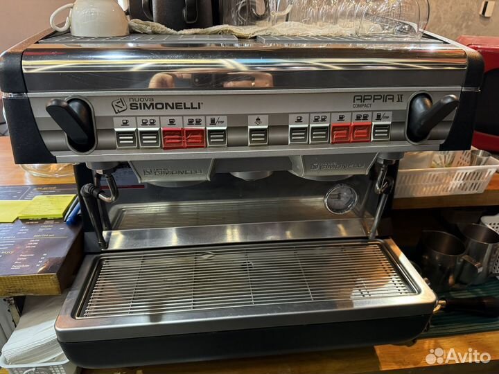 Кофемашина nuova simonelli