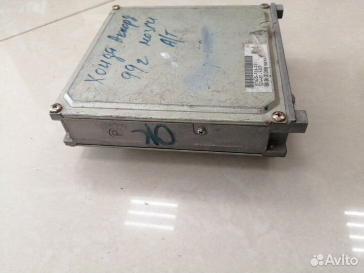 Эбу двигателя Honda Accord 6 F18B 1999