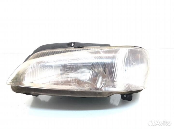 Фара Peugeot 106 (1991-2003)