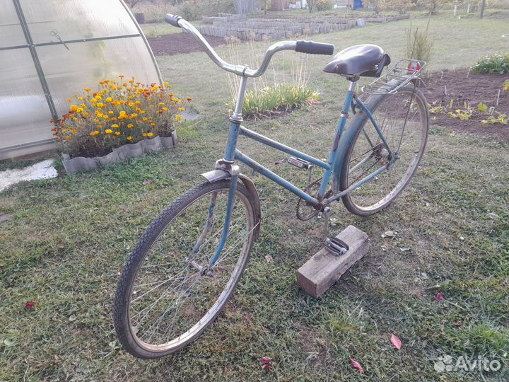 Велосипед взрослый дамский Урал