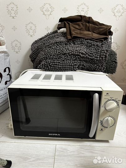 Микроволновая печь Supra