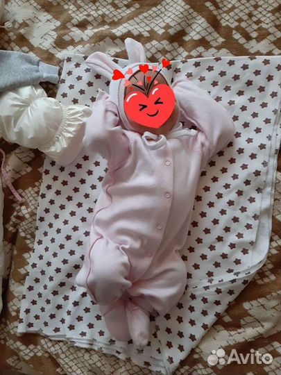 Комплект на выписку для девочки