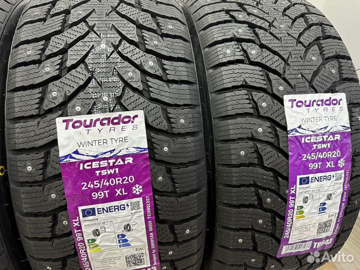 Tourador Ice Star TSW1 245/40 R20 99U