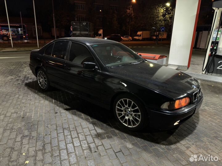 BMW 5 серия 3.0 МТ, 2002, 218 350 км