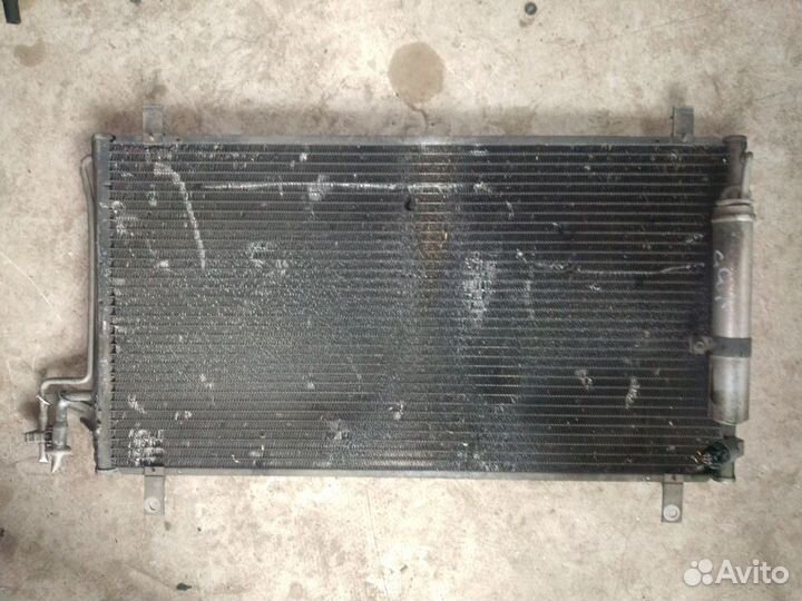 Радиатор кондиционера Nissan Skyline V35