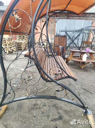 Качель парковая в любую погоду