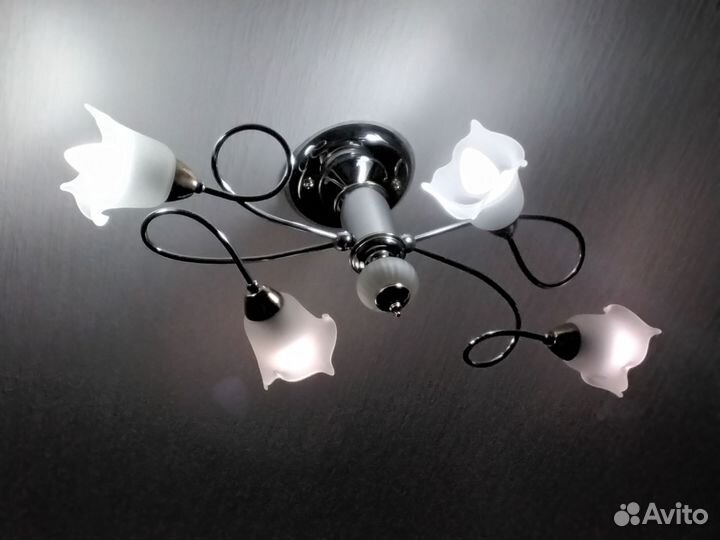 Люстра потолочная