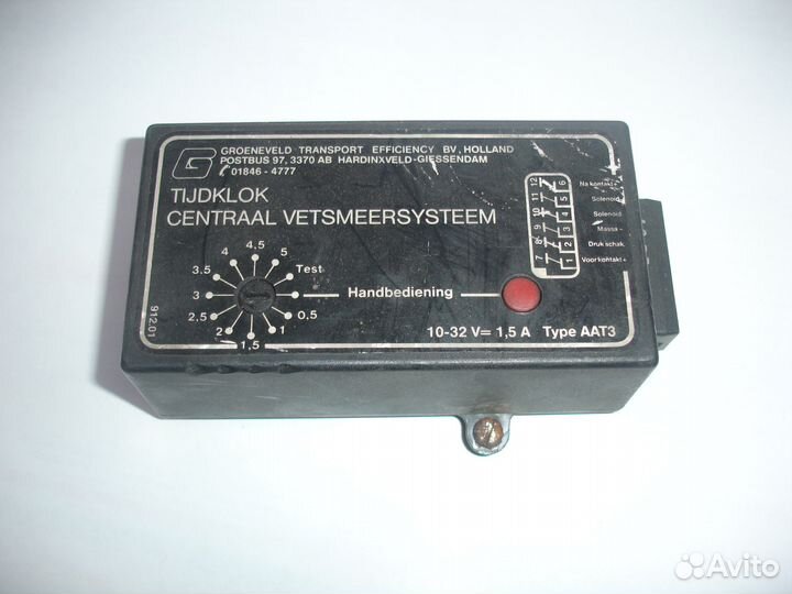 Блок регулятор управления центральной смазки