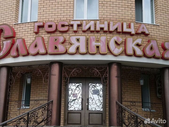 Повар в кафе