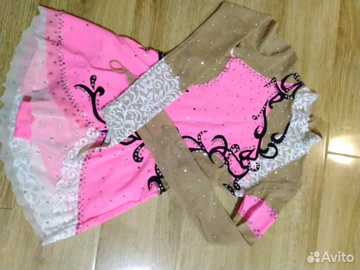 Купальник для художественной гимнастики