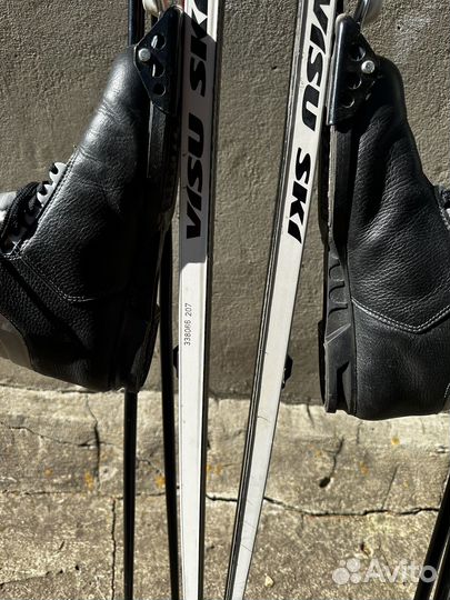 Беговые лыжи