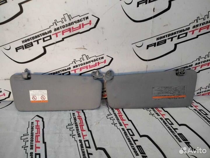 Козырек toyota RAV4 ACA20 ACA20W ACA21 ACA21W ACA23 ACA26 ACA28 ZCA25 ZCA25W ZCA26 ZCA26W левый прав