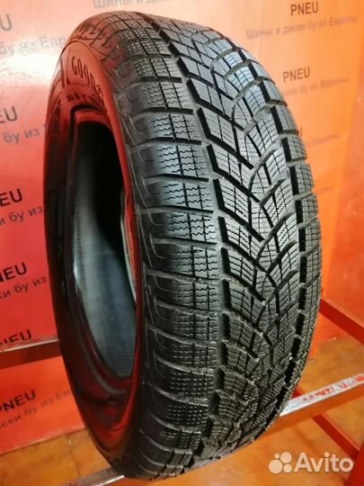 Goodyear UltraGrip Performance SUV Gen-1 225/65 R17 102H