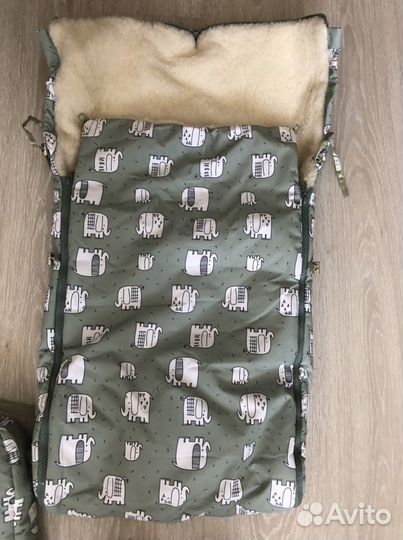 Конверт с комбинезоном на выписку