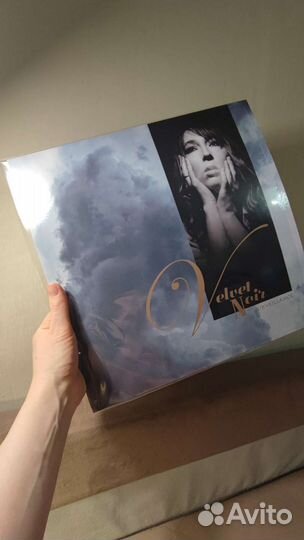 Виниловая пластинка группы Velvet Noir