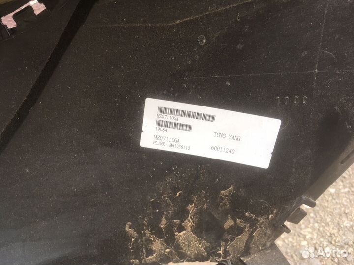 Решетка в бампер Mazda 3 09-11г