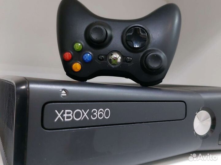 Xbox 360 жд 1тб 200игр