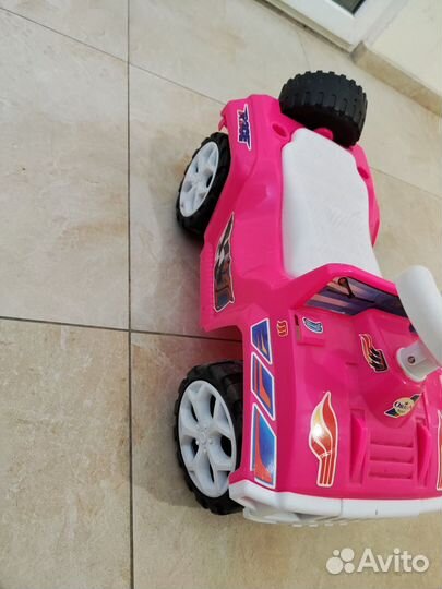 Машинка толокар каталка для девочки
