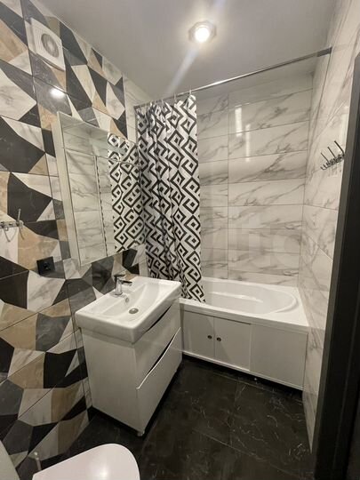 2-к. квартира, 61 м², 3/9 эт.