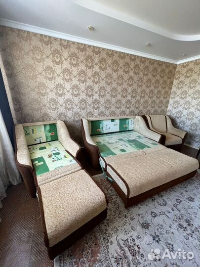 Диван с креслами