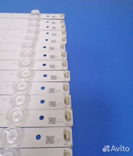 0007 Комплект подсветки LED55D7-01