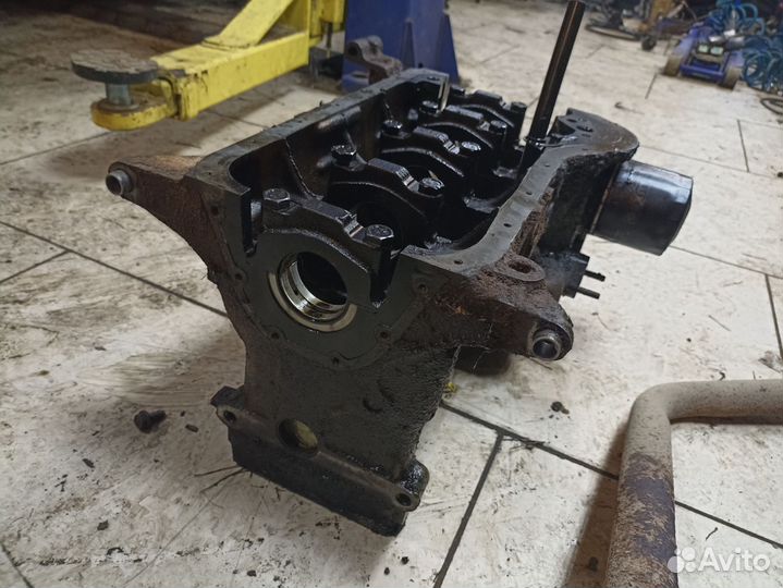 Блок двигателя нива 21213 с документами