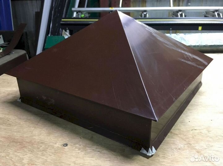 Парапет на забор