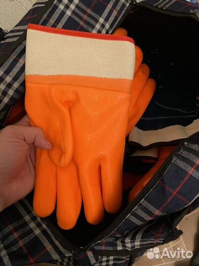 Перчатки
