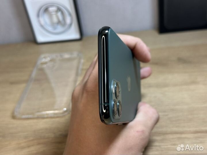 iPhone 11 Pro, 64 ГБ