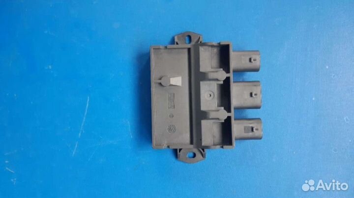 Блок управления двери багажника Mercedes S W223 20