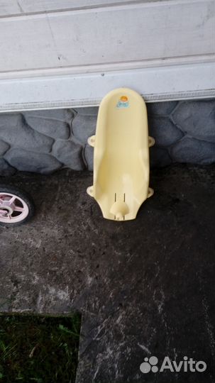 Продам вкладыш в ванну для купания младенцев