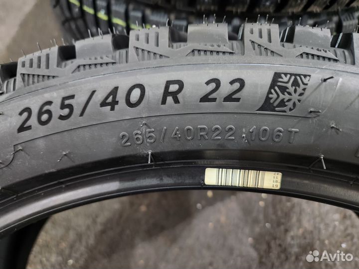 Michelin X-Ice North 4 SUV 265/40 R22 106T