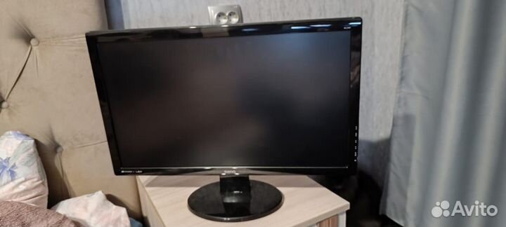 Монитор benq
