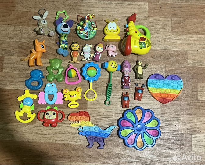 Игрушки для мальчиков от 0 и до лет 10