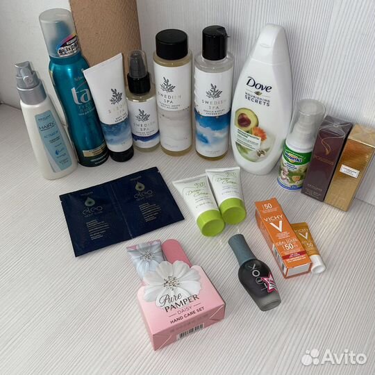 Набор уходовой косметики для тела и волос пакетом