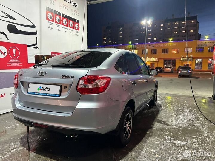 LADA Granta 1.6 МТ, 2015, 113 000 км