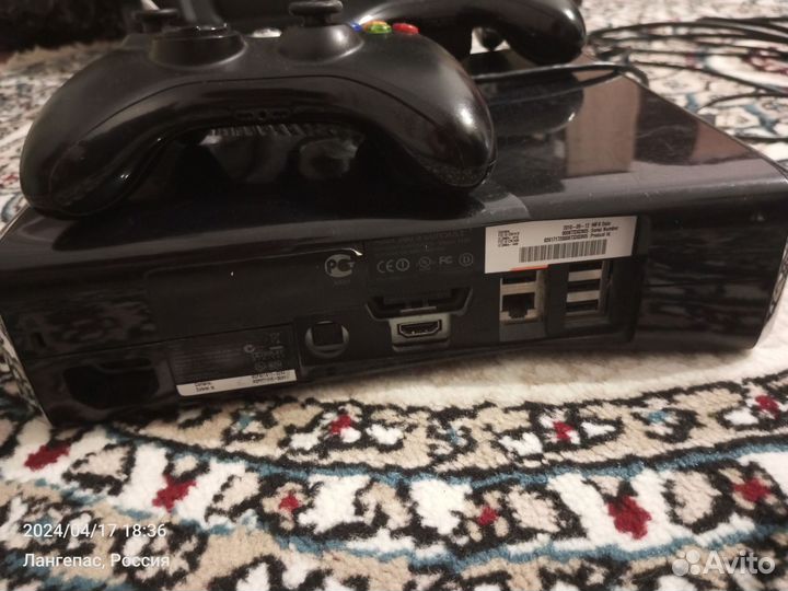 Продаю xbox 360 пришитый
