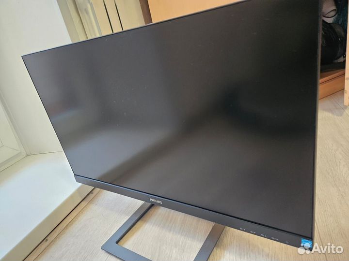 Монитор для компьютера