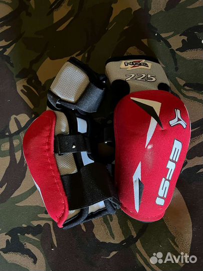 Налокотники хоккейные детские