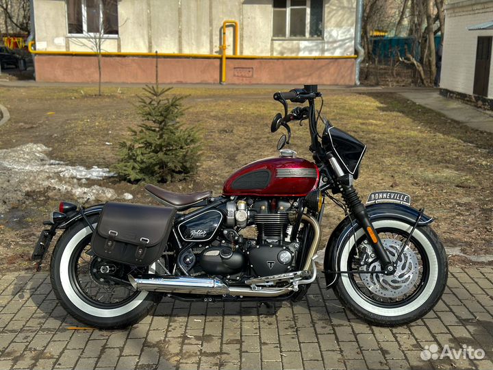 Triumph Bobber Black 2021г
