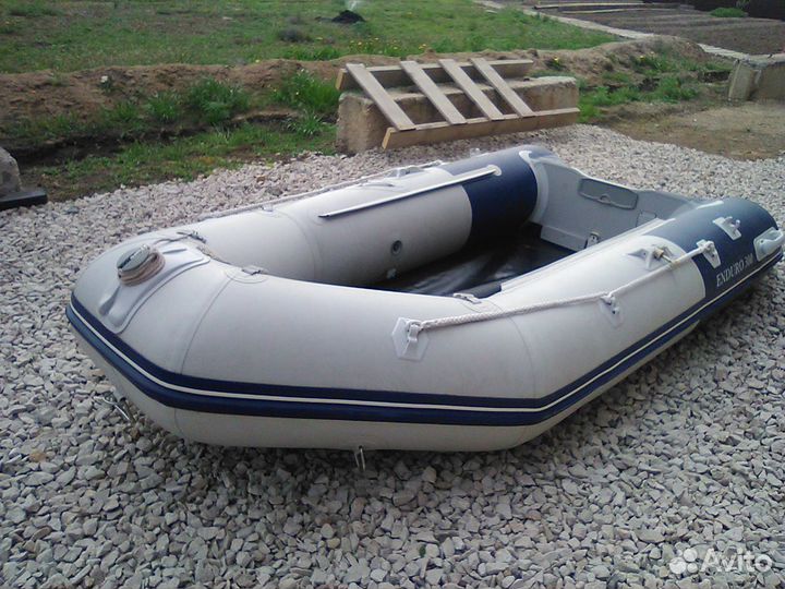 Моторная лодка