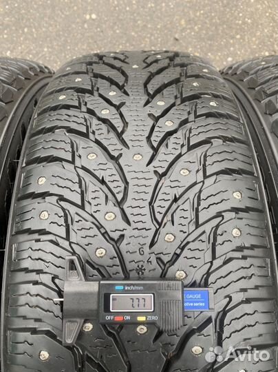 Nokian Tyres Hakkapeliitta 9 SUV 235/55 R20 102T