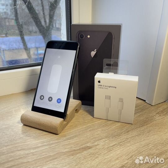 iPhone 8, 128 ГБ