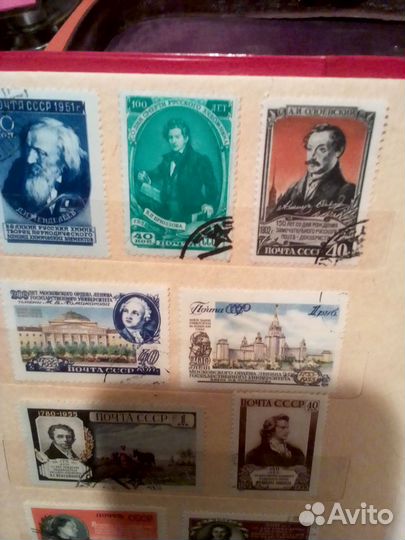 Старый чемоданчик с марками СССР