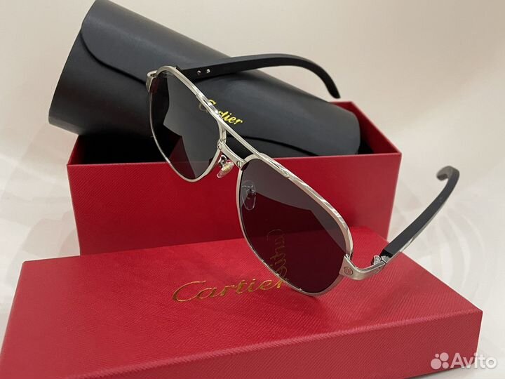 Солнцезащитные очки Cartier
